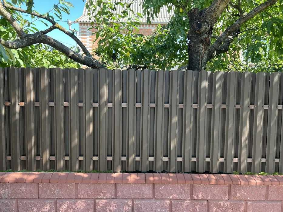 Безкоштовна доставка! Забор из штакетника