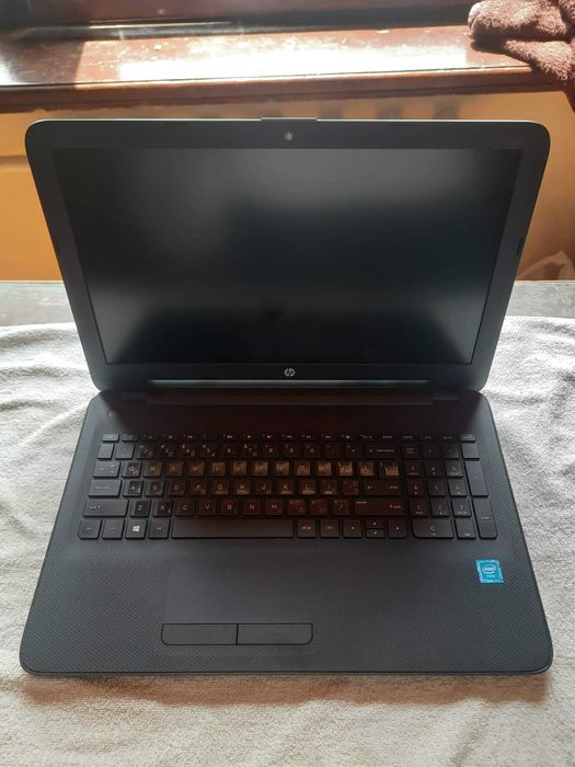 HP 250 G4 SSD 240GB 4GB RAM Ноутбук для учебы и работы плюс Мышь