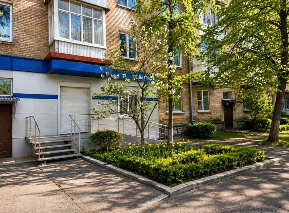 Продаж комерційного приміщення в Дніпровському р-ні