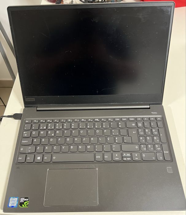 Lenovo i7 | 16GB RAM | GTX 1050 Ti 4GB | SSD | Rápido (Gaming/Estudos)