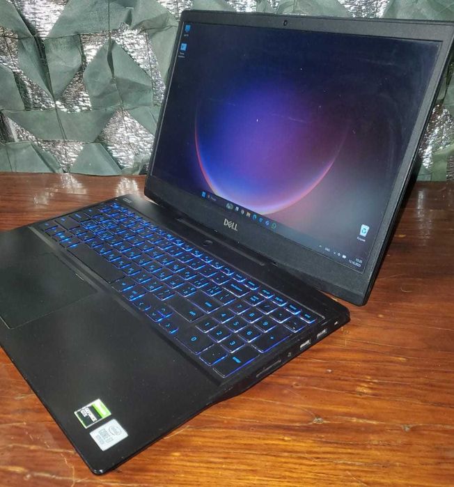 Ноутбук Dell G5-5500