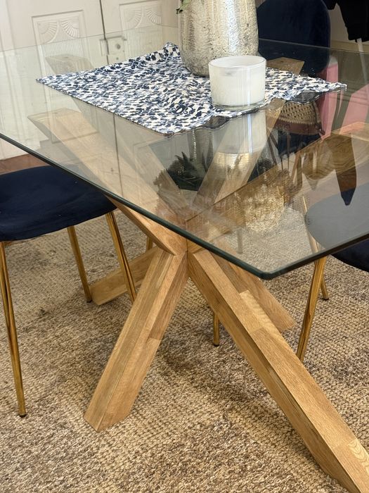 Conjunto mesa + 4 cadeiras