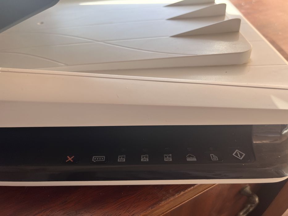 Сканер документов HP ScanJet Pro 2500 f1