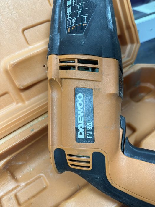 Перфоратор Daewoo