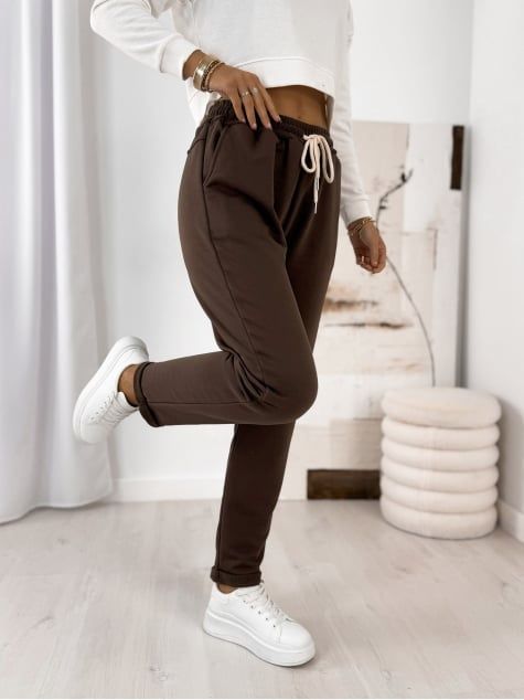 Czekoladowe spodnie bawełniane z wysokim stanem Varlesca chicaca L - X