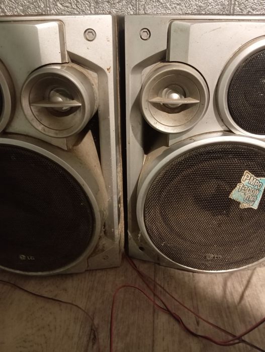 Продаю две колонки