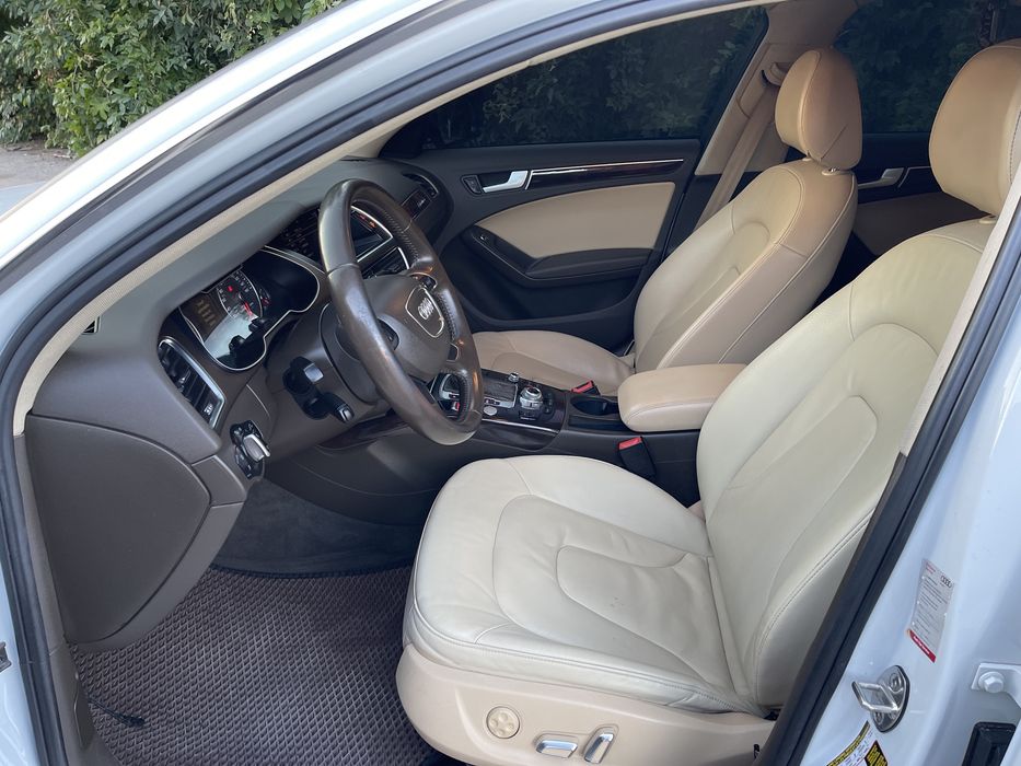 Продам Audi-4 автомат
