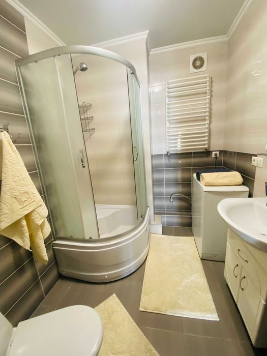 Центр. Жд вокзал. Двох кімнатна. Власник. Подобово квартира