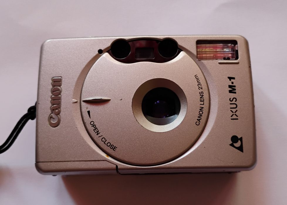 Aparat canon ixus M1