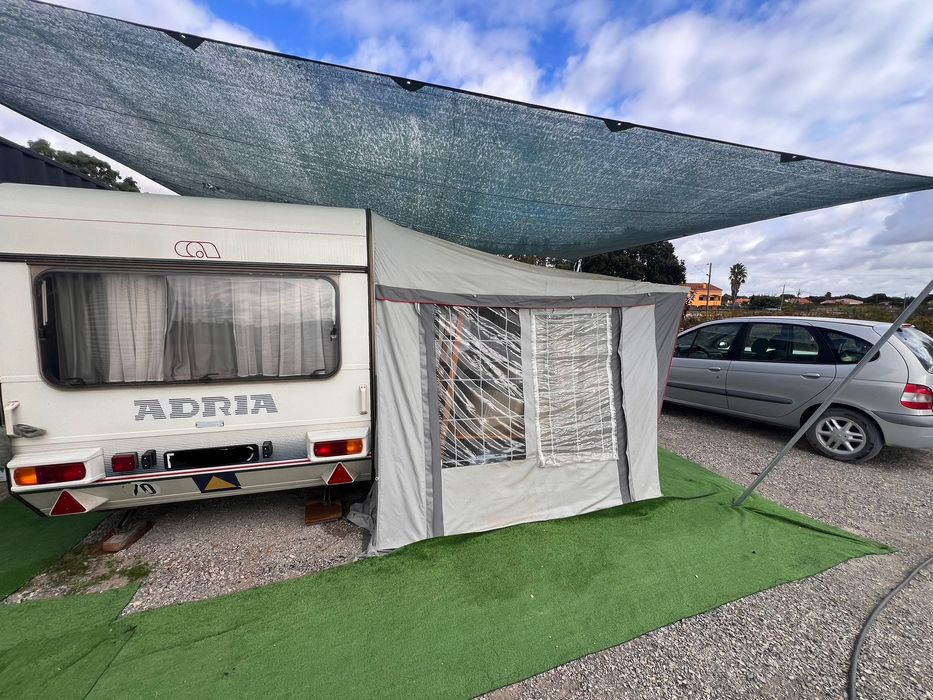 Caravana Adria com documento
