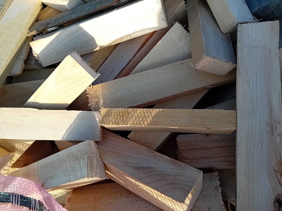 drewno opałowe gotowe pocięte mieszane liściaste iglaste  Transport