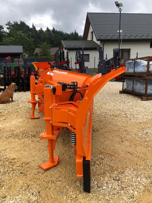 Solidny pług hydrauliczny do śniegu strzałka składany 2.9 m euro/tuz