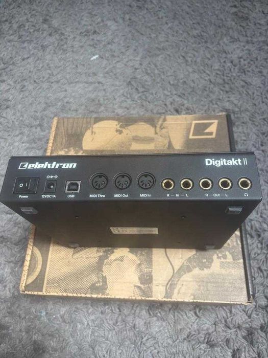 Elektron Digitakt 2 .