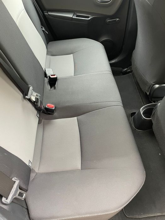 Toyota Yaris 1.0 VVT-i – Apenas 61.000 km!