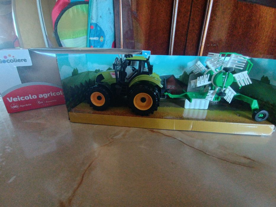 Дитячий трактор фермера Giocoliere Vicolo agricolo 3+