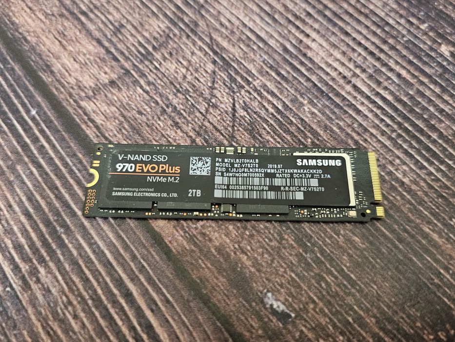 Твердотільний накопичувач SSD Samsung 970 EVO Plus 2TB б/в