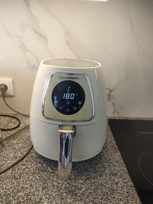 Fritadeira Air Fryer Vintage Cuisine – Estilo Retrô (2,8L / 1300W)