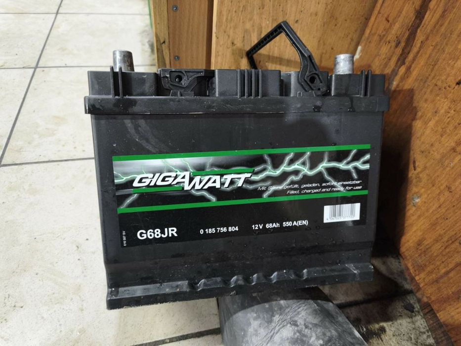 Акумулятор автомобільний Gigawatt 68 Ah