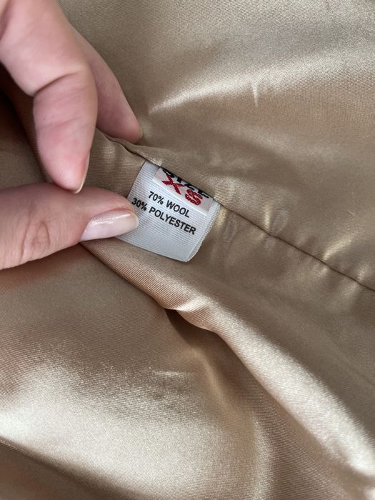 Жіноче пальто