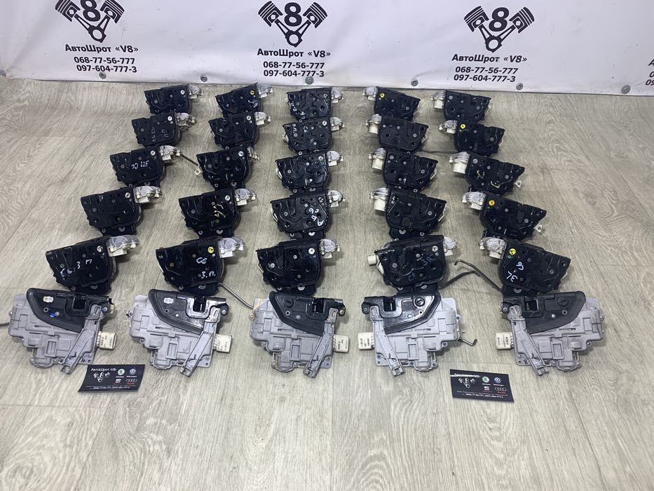 Замок дверей Audi A6C6 центральний замок А6С6