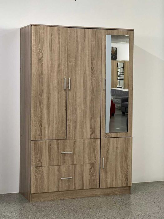 Roupeiros novos de 3 portas - EM PROMOÇÃO