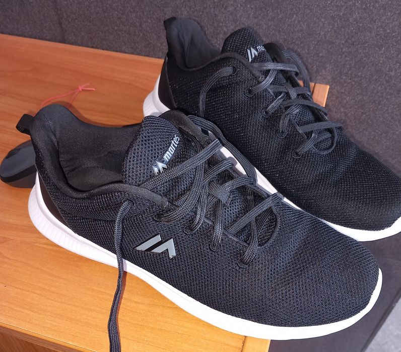 Sprzedam adidasy martes