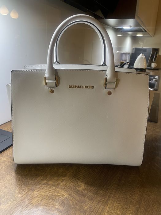 Torebka Michael Kors - model selma