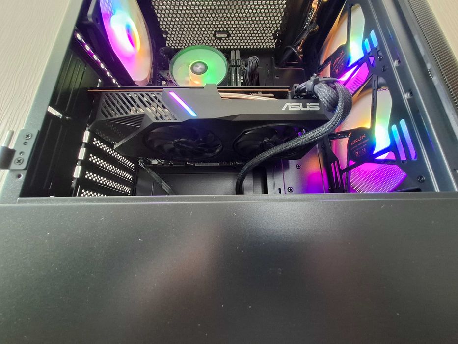 KOMPUTER DO GIER - RX 5700 | RYZEN 5 2600 | 16 GB RAM | ARGB