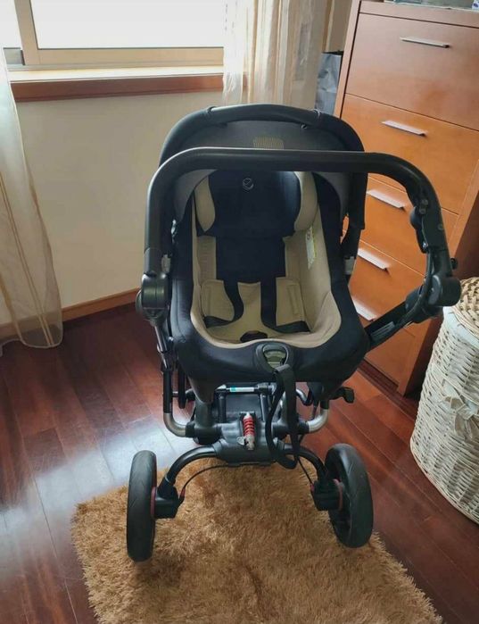 Carrinho de bebé + cadeira grupo 0 + alcofa auto + base isofix