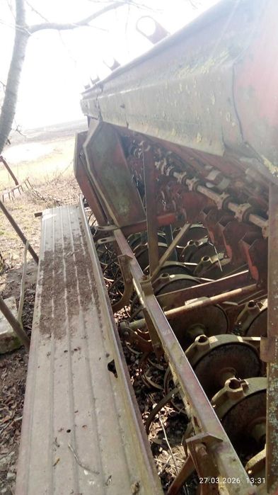Продам сівалку. Причіпна, механічна, зернотукова.