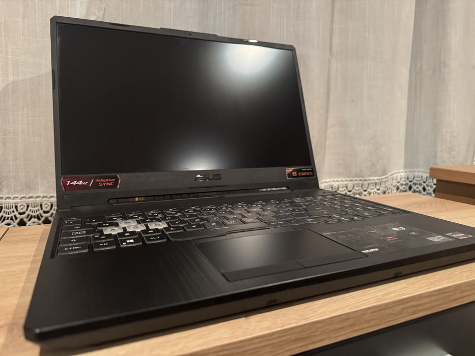 Portátil ASUS TUF GAMING A15 FA506QM RTX 3060, R7, 16GB, 512GB, 144HZ