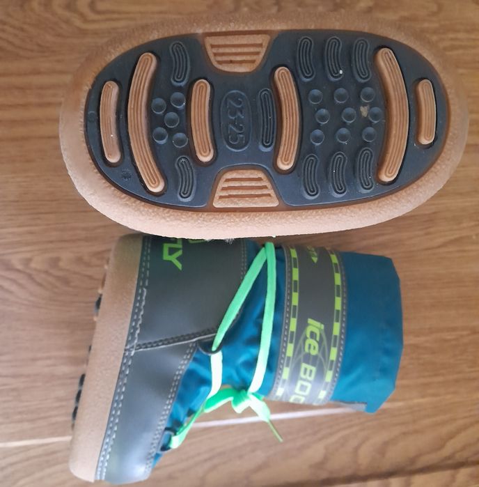 Сапожки  Moon boot