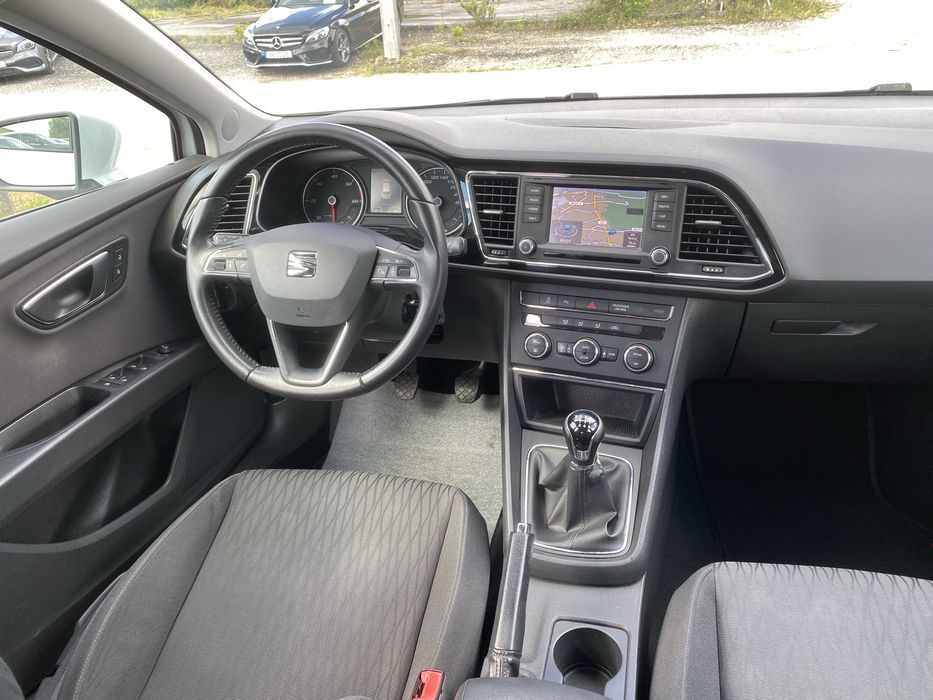 SEAT Leon 1.6TDI  110cv - GPS - Nacional