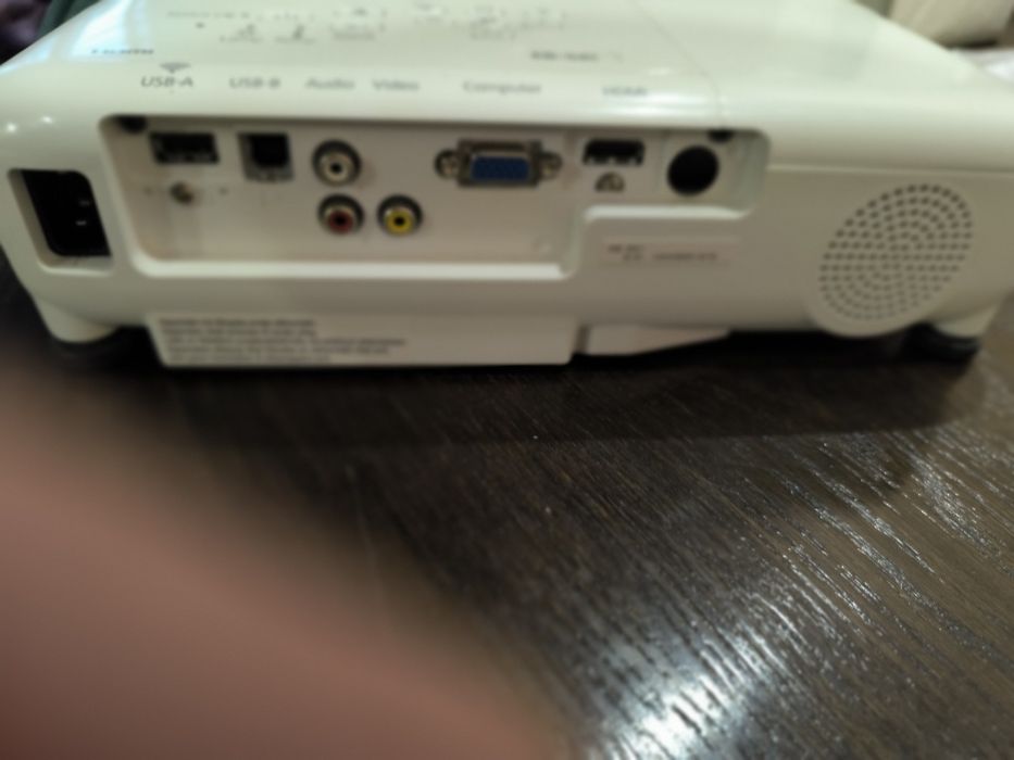 Продам проектор EPSON EB-S41 (V11H842040)