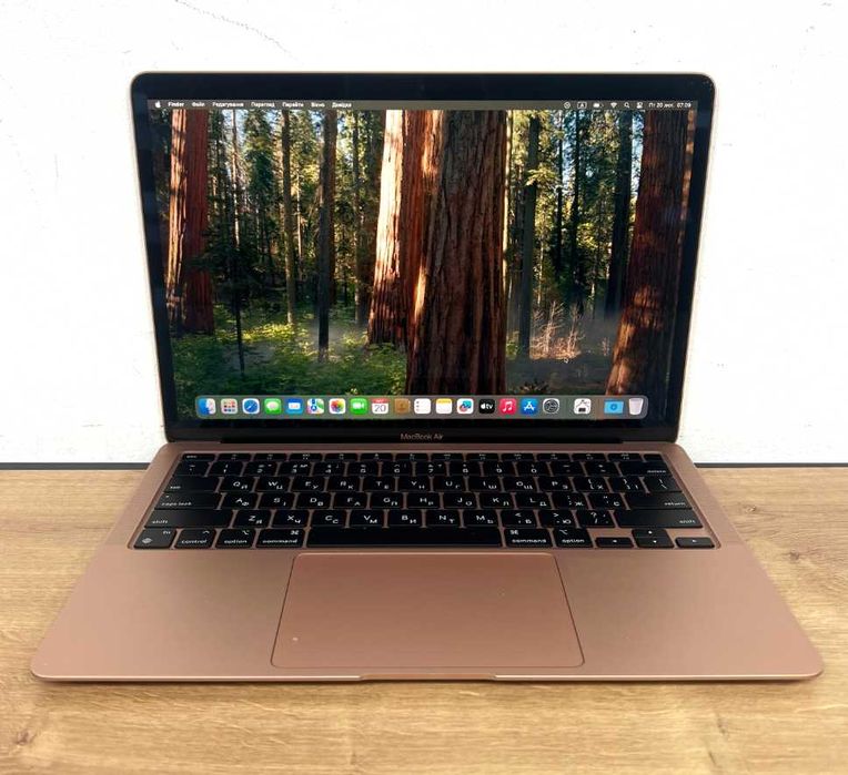 Macbook Air 13 m1 2020 / 8gb / 256gb, Gold, гарантія на 3 місяця .