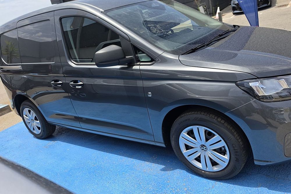 VW  caddy 2.0 tdi business dsg