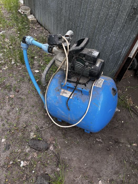 Насос с гидроаккумулятором