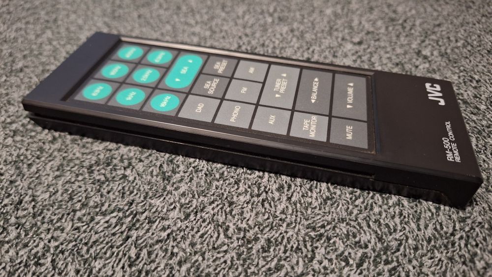 Pilot JVC RM-500 do amplitunera Jvc R-X500 sprawny 100% Ładny stan!