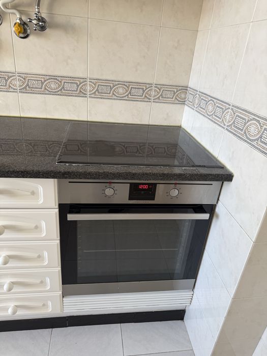 Placa de Indução AEG 4 Zonas – Totalmente Funcional