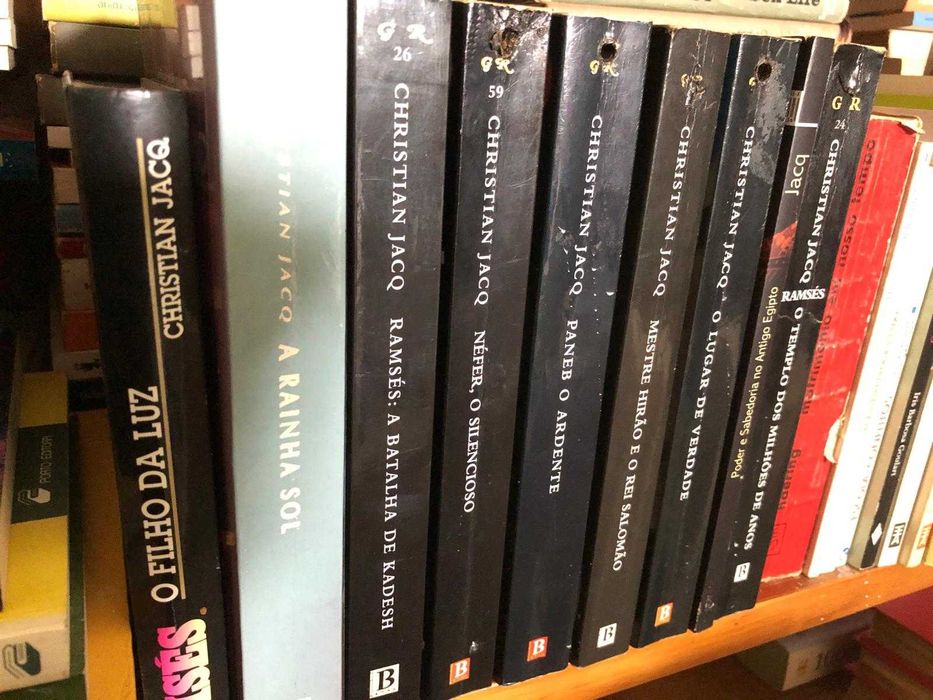 Christian Jacq, livros do autor, preço por livro, portes grátis