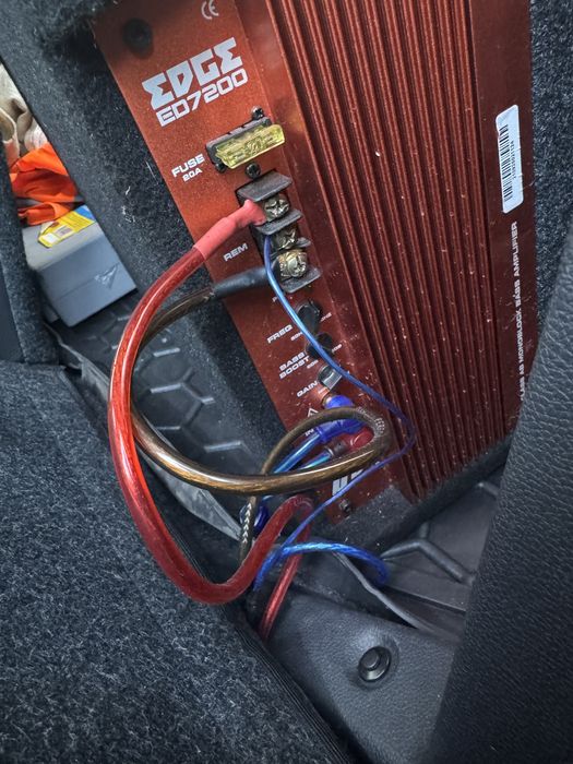 Активный Сабвуфер EDGE ED7200