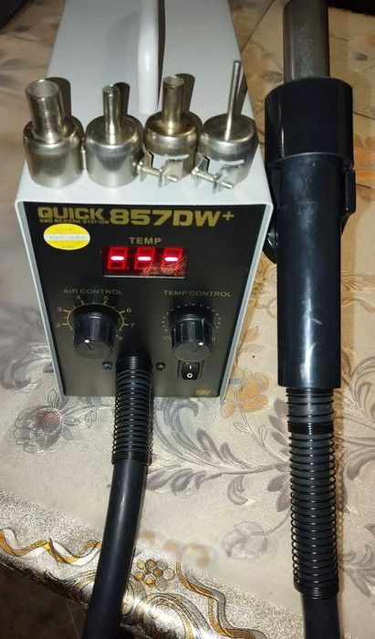 Паяльна станція Quick 857DW+