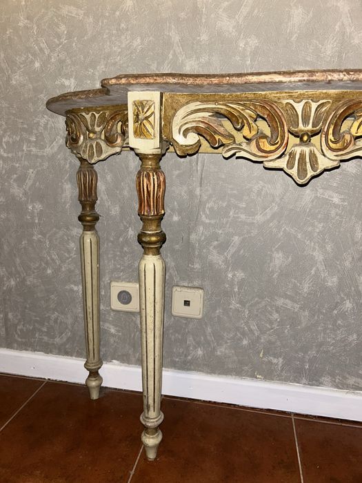 Mesa ou Aparador Vintage