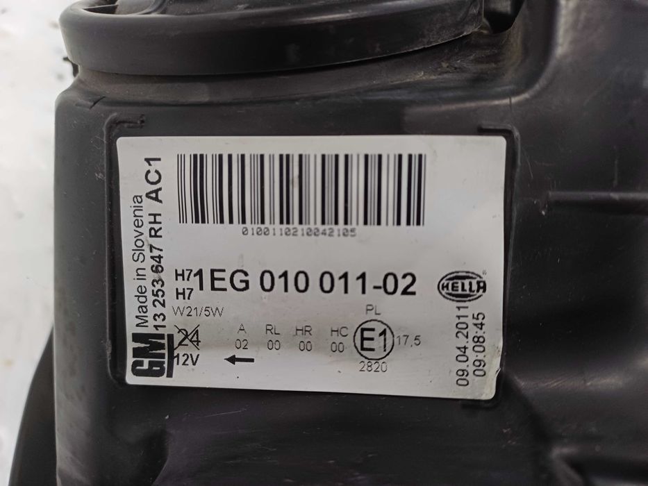 lampa prawa opel astra j 4 IV model 1325.3647 rok 09-12