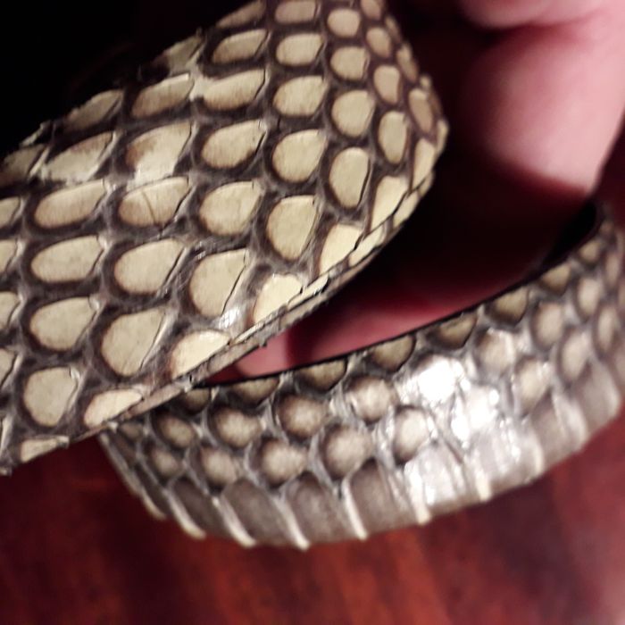 Продам кожанные пояса и сумки