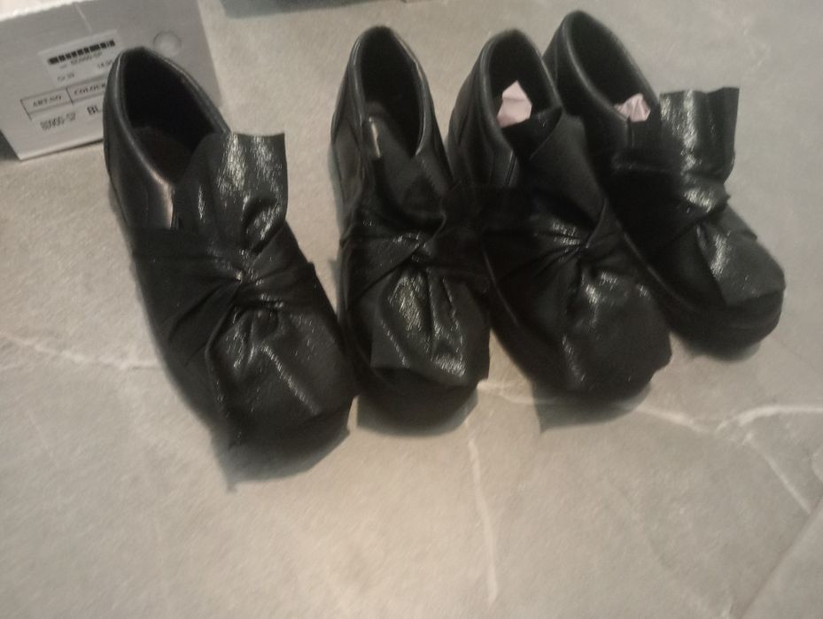 Buty damskie czarne z kokarda 2 pary