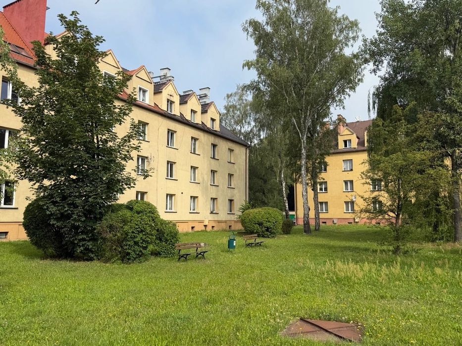 Gliwice, Zatorze, Brzozowa. 33mkw, II-gie piętro. Świetna lokalizacja