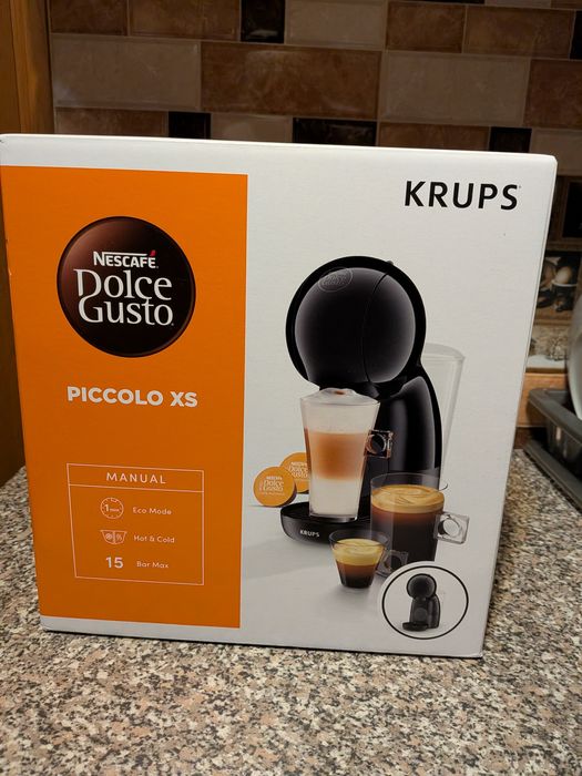 Кавоварка капсульна Nescafe Dolce Gusto Piccolo XS
