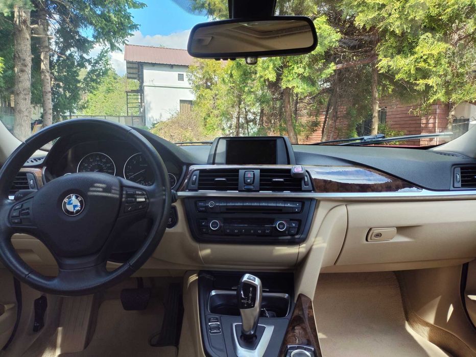 Sprzedam samochód BMW F30