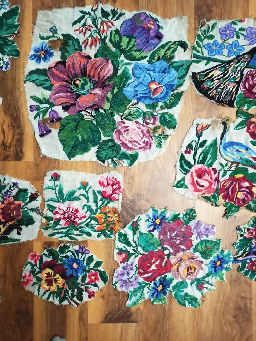 Старовинні вишиті картини